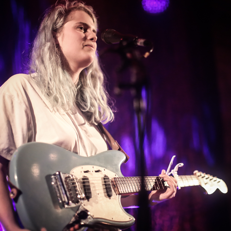 Marika Hackman at Bush Hall London - photos